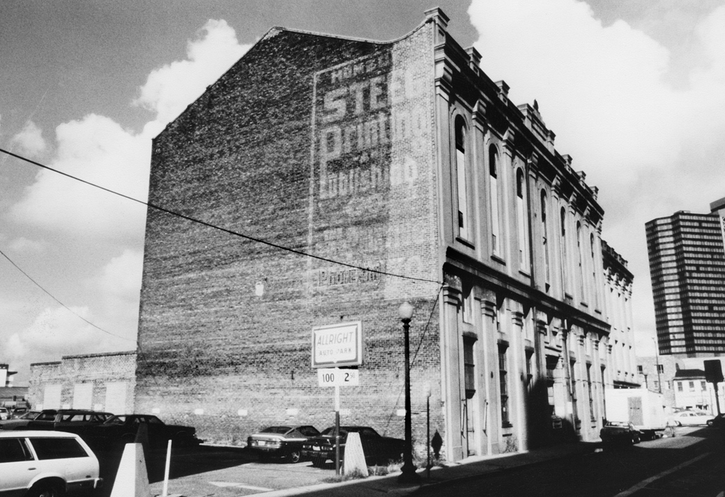 Turners' Hall fell into decline during the mid-20th century. From 1955 to 1979, it served as a furniture warehouse and used appliance store. Photograph by Allen Karchmer