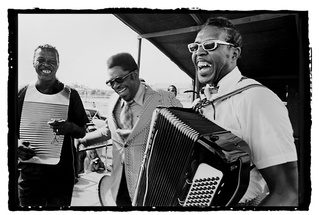Cleveland Chenier (1921-1991), B.B. King (1925-2015) and Clifton Chenier (1925-1987) on the Blues Stage at the 1972 New Orleans Jazz and Heritage Festival. Courtesy of The Historic New Orleans Collection, © Michael P. Smith, 2007.0103.4.625