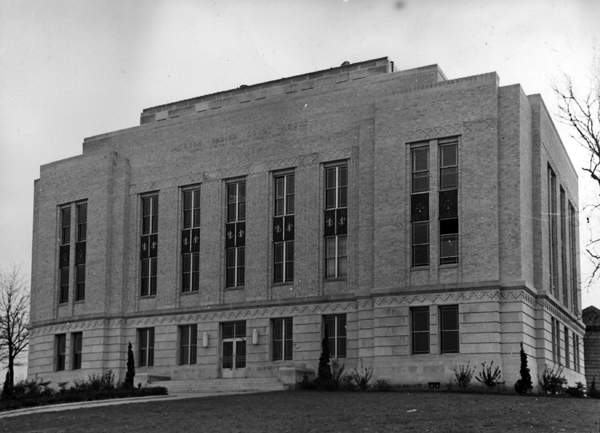 Jackson Parish Courthouse in Jonesboro