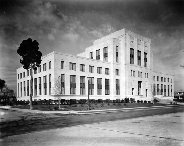State Capitol Annex Building in Baton Rouge