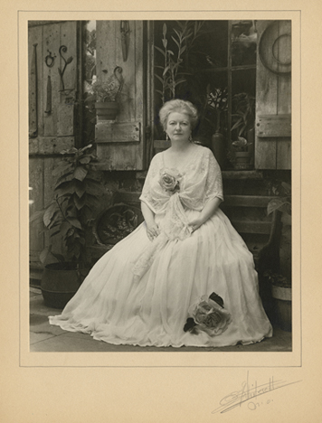 Mrs. Robert Alexander Laird (née Francis Eunice Ward)