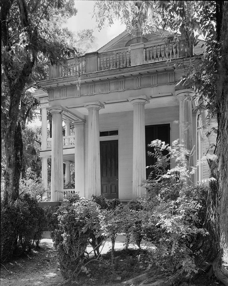 Rosedown Plantation (sideview)