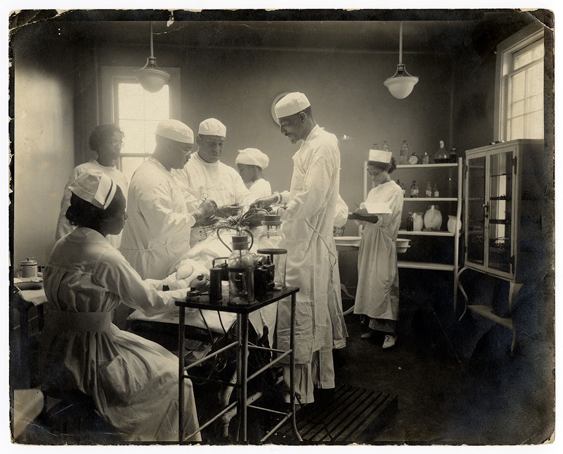 Dr. Rivers Frederick Preforming Surgery at Flint-Goodridge Hospital, n.d.